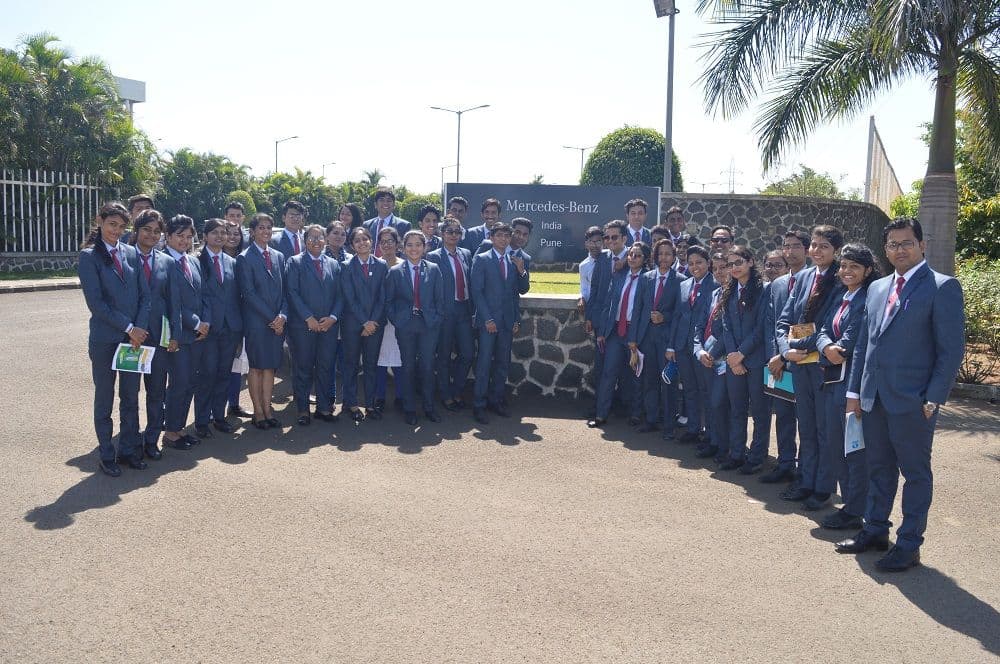 Mercedez Benz_9