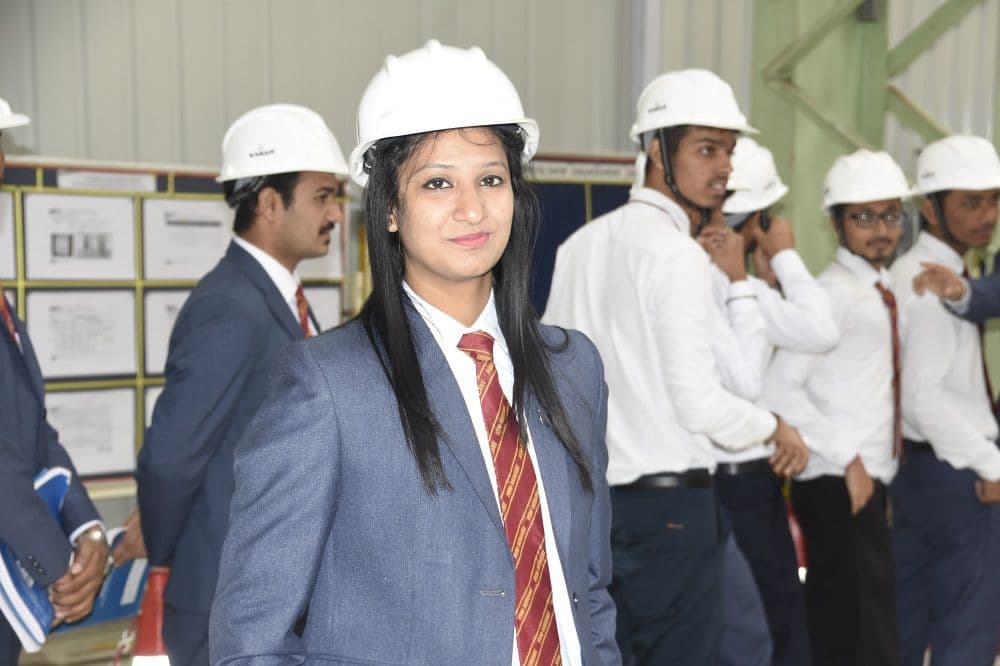 Mahindra Motors_8